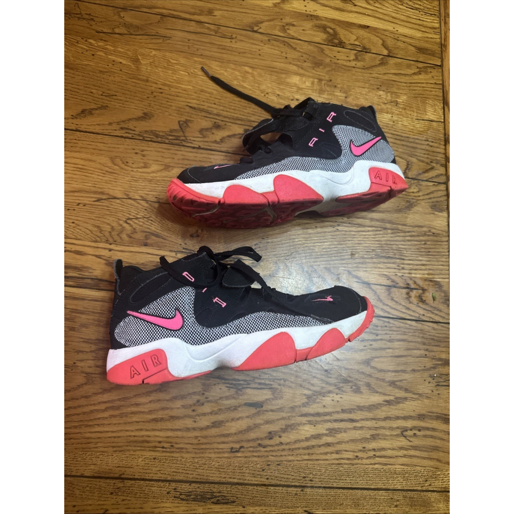 Nike Air Turf Raider Punk Flash Youth 5.5 Women's 7 *